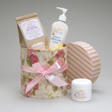 Organic Skin Care Gift Set For Mom