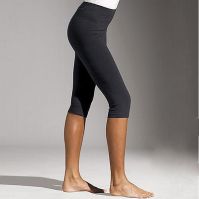 Organic Cotton Eco-friendly Bamboo Capri Leggings Audrey (Natural SOSize: --, Eco-friendly JNColors: Black)
